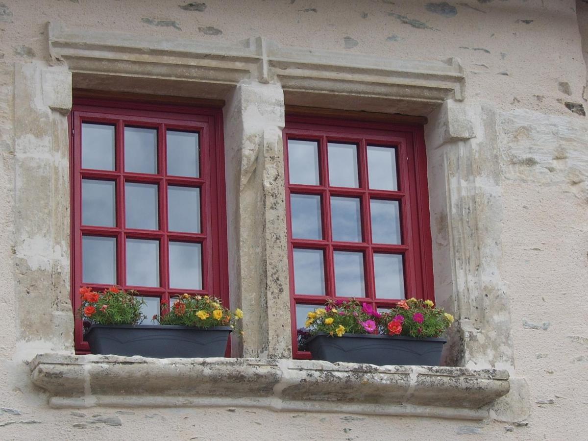 Chambres De La Porte Aux Moines Vouvant Bagian luar foto