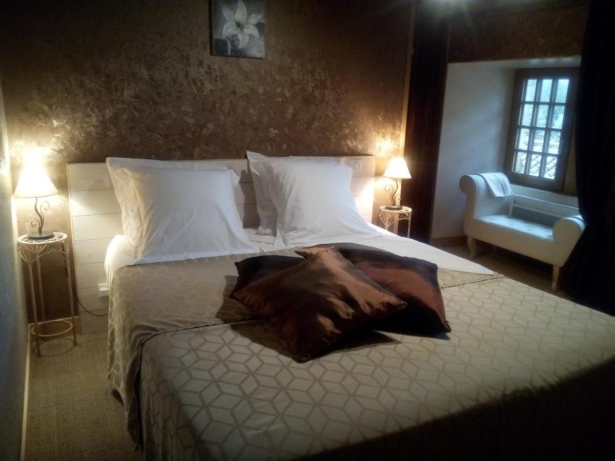 Chambres De La Porte Aux Moines Vouvant Bagian luar foto